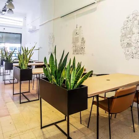 Our place Nahalat Binyamin Boutique apartments - Families only Tel-Aviv Extérieur photo